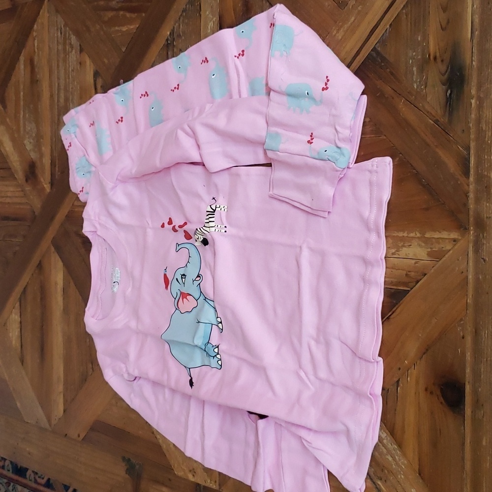 Phoebe Cat Elephant pc pajamas size 5 yrs old